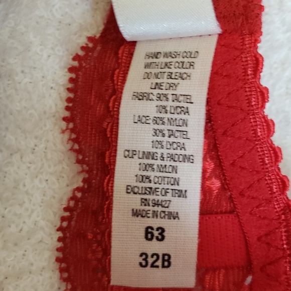 Belle Soirée Bra and Panty Set - Picture 6 of 6